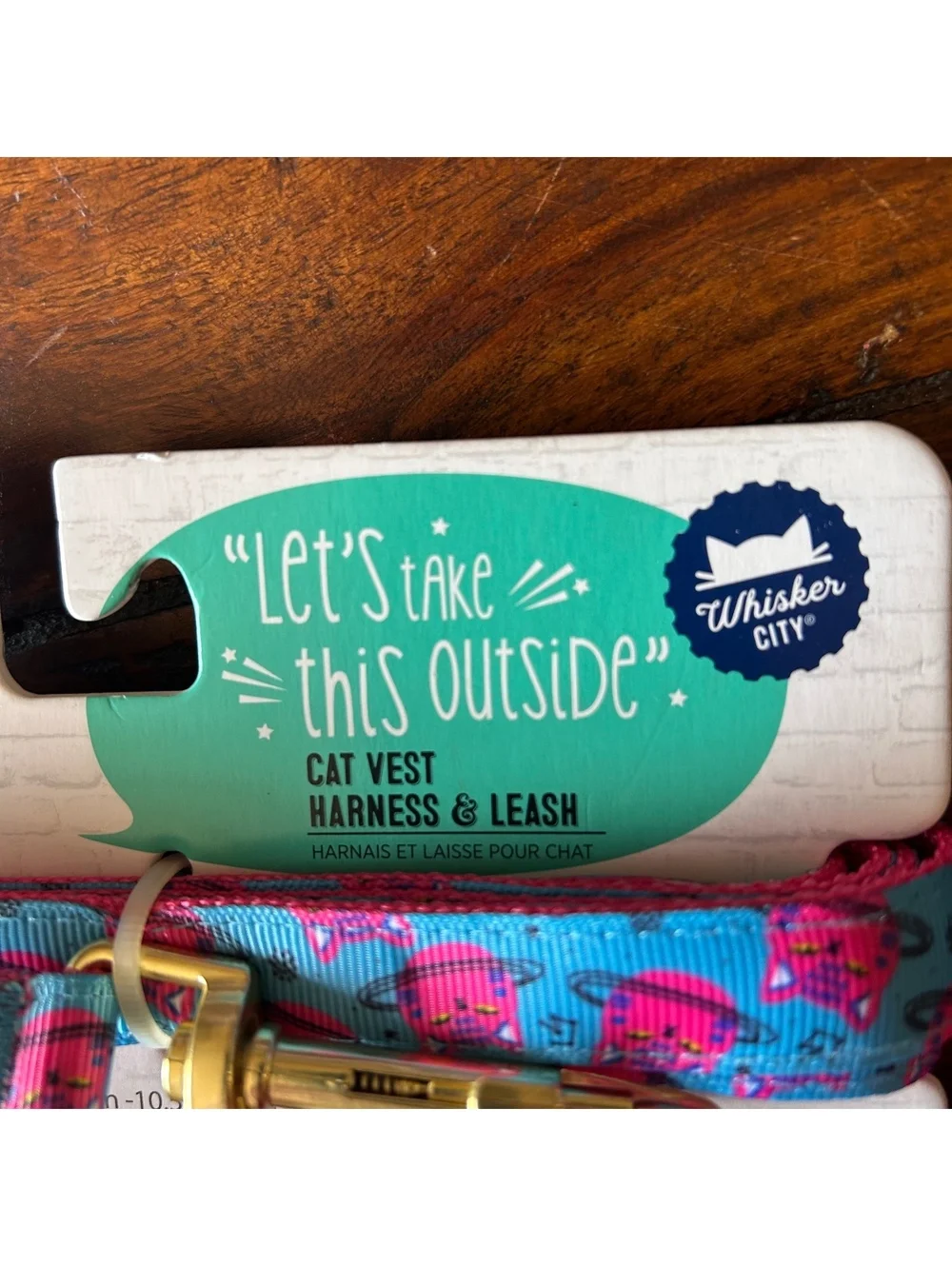NWT cat vest harness and leash blue and pink